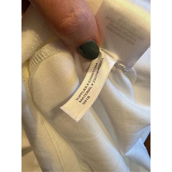 Woman’s brand new Lauren by Ralph Lauren white dress with ruffles sleeves - Picture 4 of 6